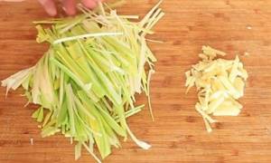 Cutting the zucchini