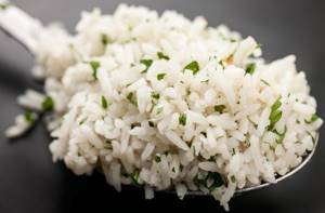Рис слипся и слишком водянистый: исправляем частые ошибки