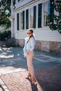 What to wear with lace pants