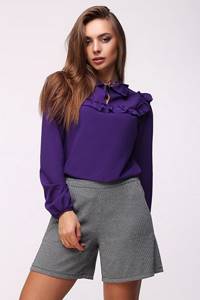 What color goes with lilac in clothes for women. Photo 