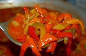 Bell pepper salad for the winter that will diversify your family&#39;s diet