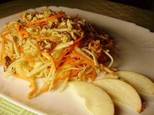 Celery and apple salad recipe with carrots