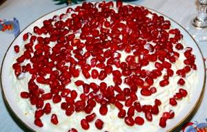 Fruit salad with pomegranate