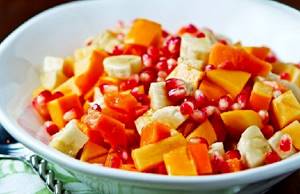 Fruit salad with persimmon