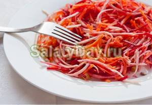 Salad with beets and fresh carrots