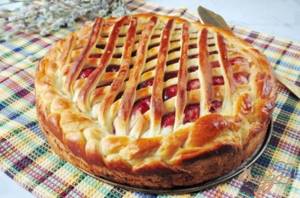 Сдобный пирог с черносмородиновым джемом - рецепты с фото на vpuzo.com