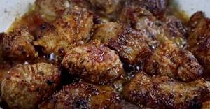 pork-kebab-in-a-frying pan-4
