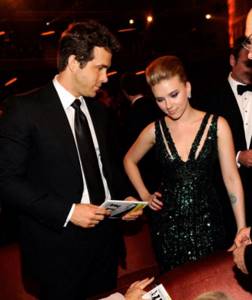 Scarlett with her first husband Ryan Reynolds