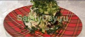 Layered chicken salad
