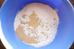 mix flour and liquid