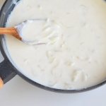 Sour cream sauce for side dishes