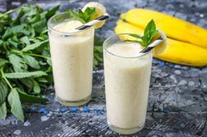 Whey smoothies for weight loss and cleansing the body - recipes