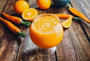 сок из апельсина и моркови