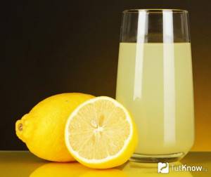Сок из плодов лимона