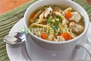 Oriental chicken noodle soup