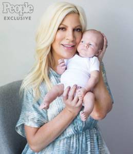 Tori Spelling with her newborn son Beau