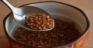 Surprisingly, flax seeds have not only beneficial properties, but also some contraindications.