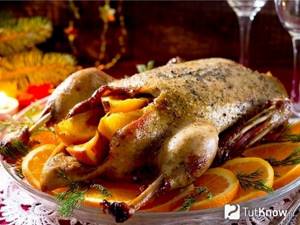 Duck baked with oranges