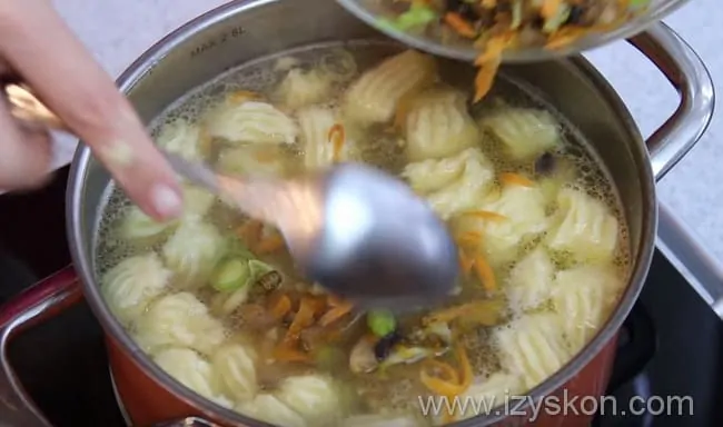 Learn how to properly cook buckwheat soup using a detailed recipe.