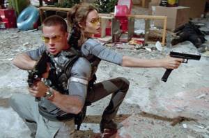 In the action comedy film Mr. and Mrs. Smith, Brad Pitt played a husband who hides his real job from his wife. However, despite his extensive experience as a hired killer, he was never able to hide his profession. 