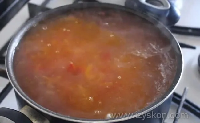 Варим суп до готовности картошки