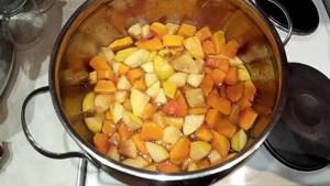 boil quince and pumpkin jam