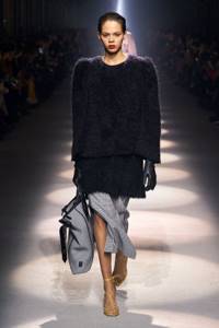 Skirt with a slit for autumn 2020