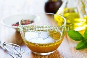 Greek Salad Dressing with Balsamic Vinegar