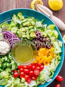 Greek salad dressing with basil